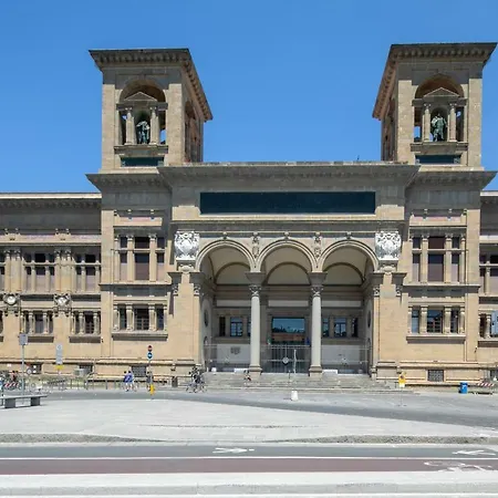 Palace Downtown